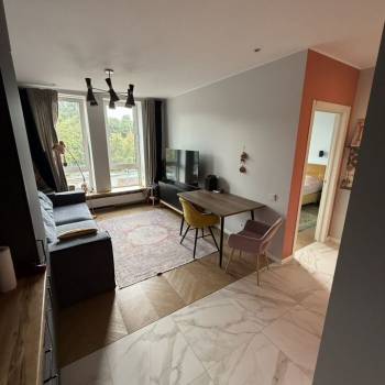 Сдается 1-комнатная квартира, 38 м²