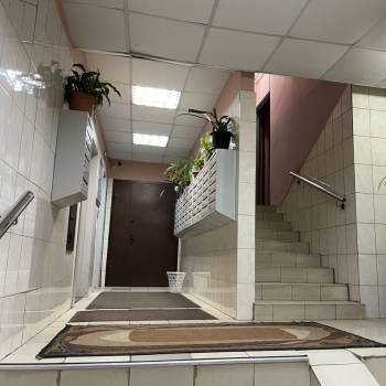 Продается 1-комнатная квартира, 38 м²