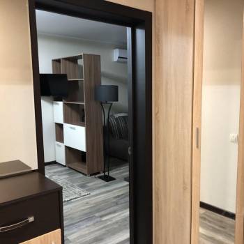 Продается 1-комнатная квартира, 38 м²