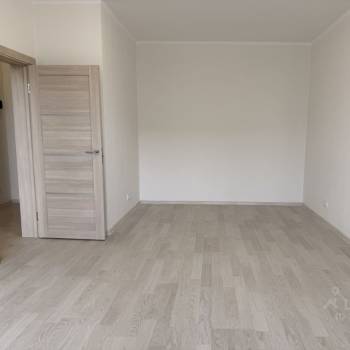 Продается 1-комнатная квартира, 43 м²
