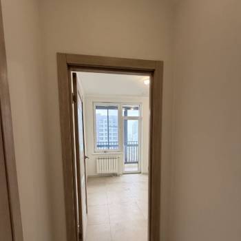 Продается 1-комнатная квартира, 43 м²