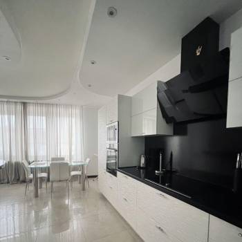 Сдается Многокомнатная квартира, 105 м²