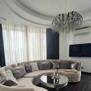 Сдается Многокомнатная квартира, 105 м²