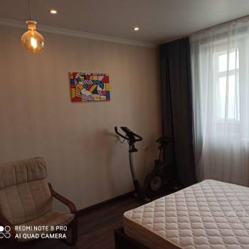Продается 1-комнатная квартира, 38 м²