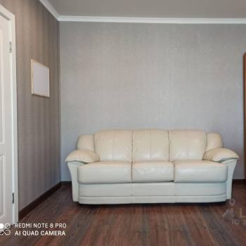 Продается 1-комнатная квартира, 38 м²