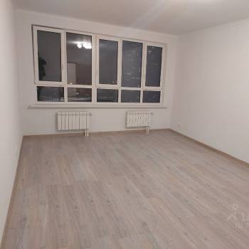 Продается 1-комнатная квартира, 50 м²