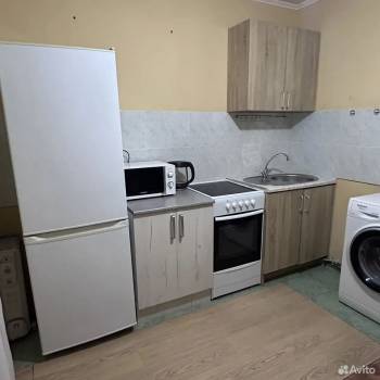 Сдается 1-комнатная квартира, 36 м²