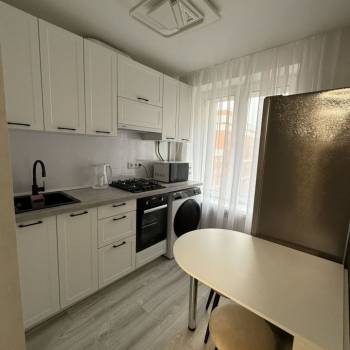 Сдается 1-комнатная квартира, 32 м²