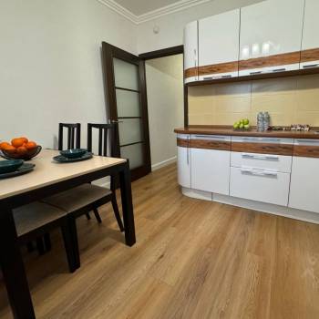 Сдается 1-комнатная квартира, 43 м²