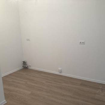 Продается 1-комнатная квартира, 31,8 м²