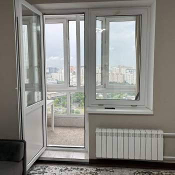 Сдается 1-комнатная квартира, 41 м²
