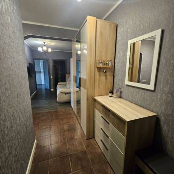 Сдается Многокомнатная квартира, 78 м²