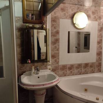 Сдается Многокомнатная квартира, 65 м²