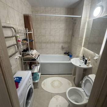 Продается 2-х комнатная квартира, 58 м²