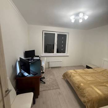 Продается 2-х комнатная квартира, 58 м²