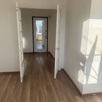 Продается 3-х комнатная квартира, 56,6 м²