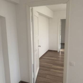 Продается 3-х комнатная квартира, 56,6 м²