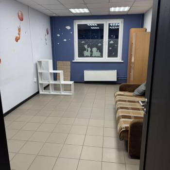 Сдается Нежилое помещение, 137,5 м²