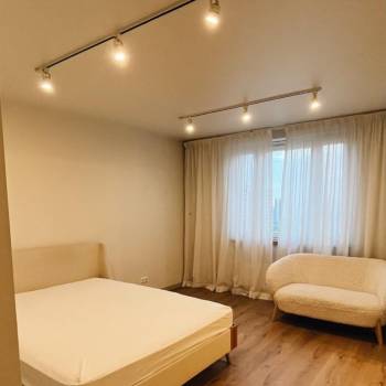 Сдается 1-комнатная квартира, 37 м²
