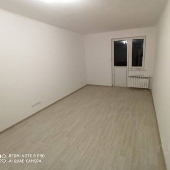 Продается 1-комнатная квартира, 42,5 м²