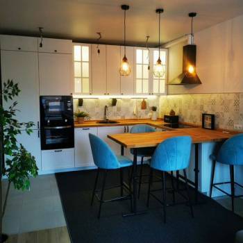 Сдается Многокомнатная квартира, 60 м²