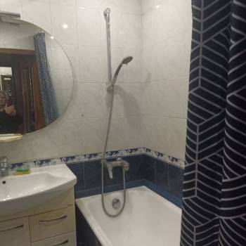 Сдается Многокомнатная квартира, 79,3 м²