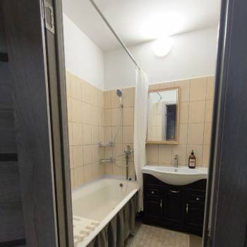 Сдается 2-х комнатная квартира, 58 м²