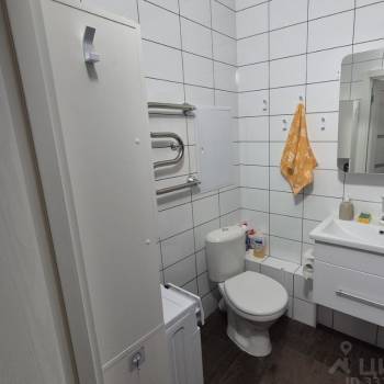 Продается 1-комнатная квартира, 40 м²