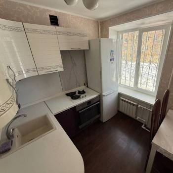 Продается 1-комнатная квартира, 32 м²
