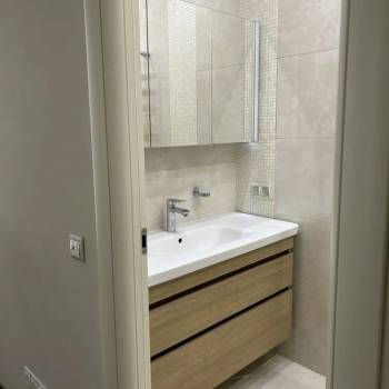 Сдается 1-комнатная квартира, 55 м²