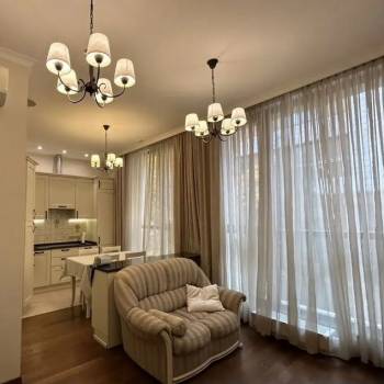 Сдается 1-комнатная квартира, 55 м²