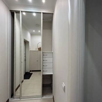 Сдается 1-комнатная квартира, 55 м²