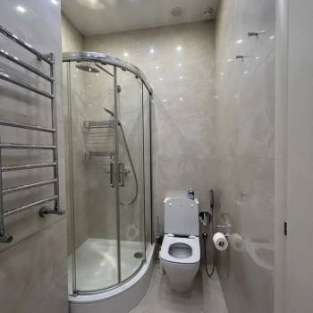 Сдается 1-комнатная квартира, 55 м²