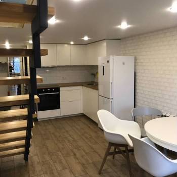 Сдается 2-х комнатная квартира, 60 м²