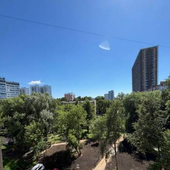 Продается 1-комнатная квартира, 30 м²