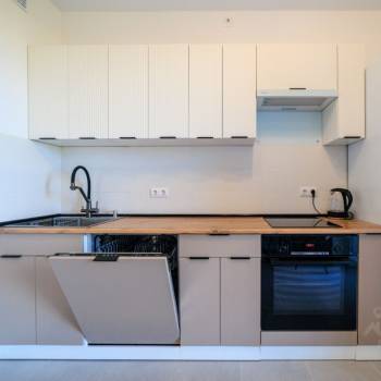 Сдается 2-х комнатная квартира, 57 м²
