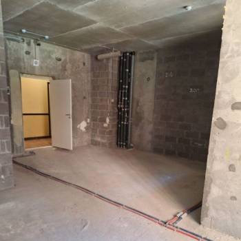 Продается 1-комнатная квартира, 38 м²