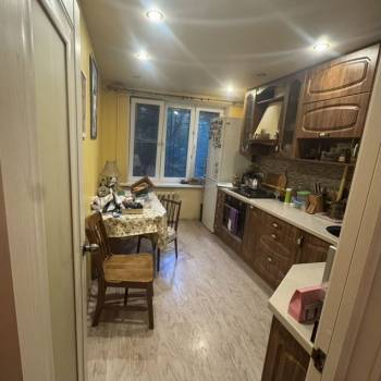 Сдается 1-комнатная квартира, 38 м²