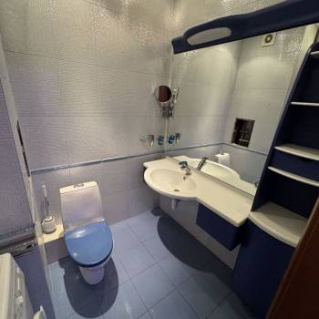 Сдается 2-х комнатная квартира, 70 м²