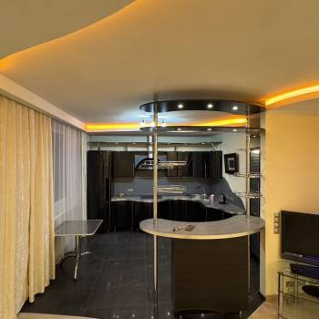Сдается 2-х комнатная квартира, 70 м²