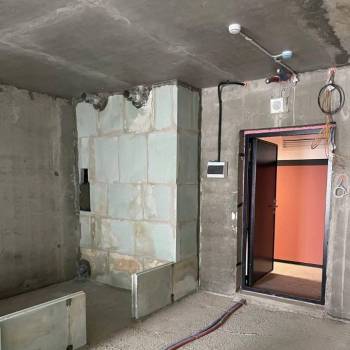 Продается 1-комнатная квартира, 40,6 м²