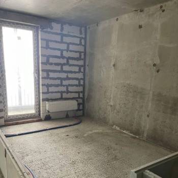 Продается 1-комнатная квартира, 40,6 м²