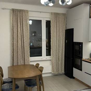Сдается 2-х комнатная квартира, 583 м²