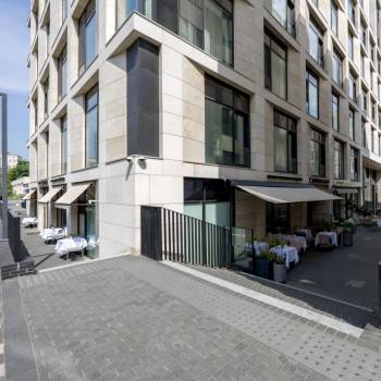 Сдается 2-х комнатная квартира, 83 м²