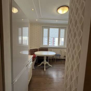 Сдается 1-комнатная квартира, 38 м²