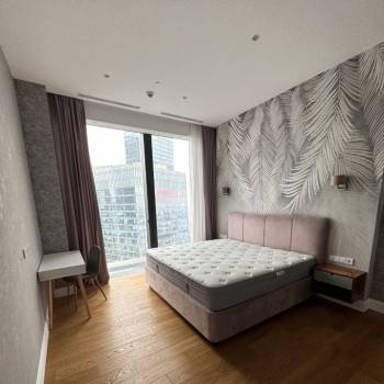 Сдается Многокомнатная квартира, 110 м²