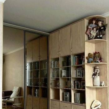 Продается Многокомнатная квартира, 105,7 м²