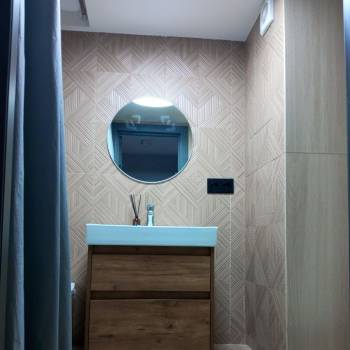 Сдается 1-комнатная квартира, 42 м²