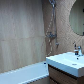 Сдается 1-комнатная квартира, 42 м²