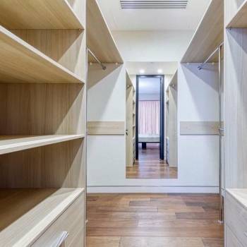 Сдается Многокомнатная квартира, 190 м²